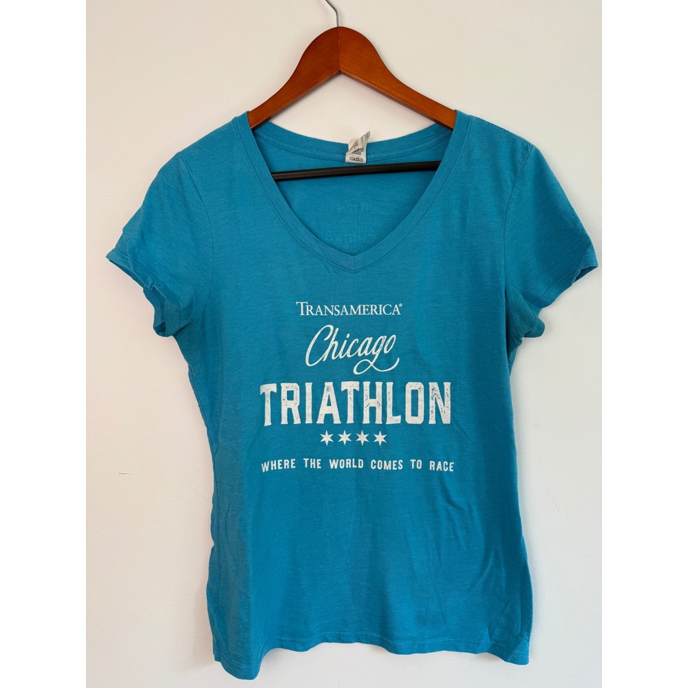 DISTRICT MADE Chicago Triathlon V-Neck Graphic Tee Women Teal Blue Medium